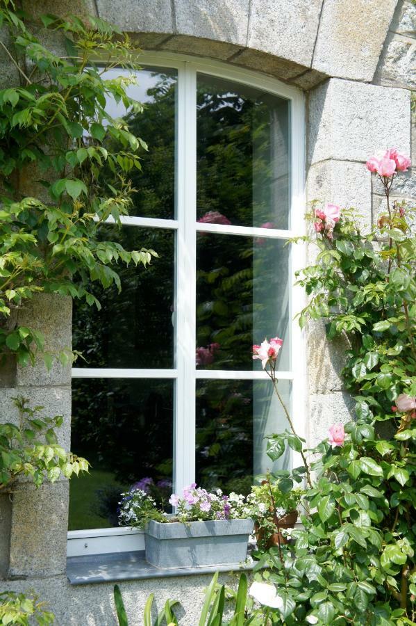 La Maison Les Mimosas Le Minihic-sur-Rance Exterior photo